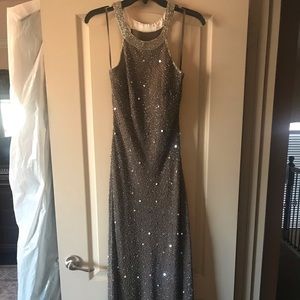 Adrianna Papell gown